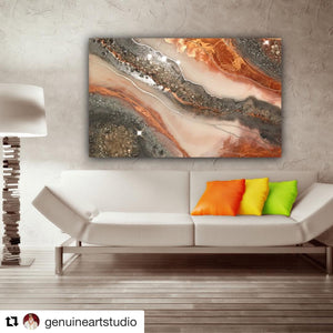 artistsofinstagram  #instaartist #artistsoninstagram #art #studio #originalartwork #artist #originalart #femaleartist #studio #artstudio #artoftheday #instaartist #geode #fluidartwork #geodeart #fluidart #flowartist #acrylicpour #fluidpainting #acrylics