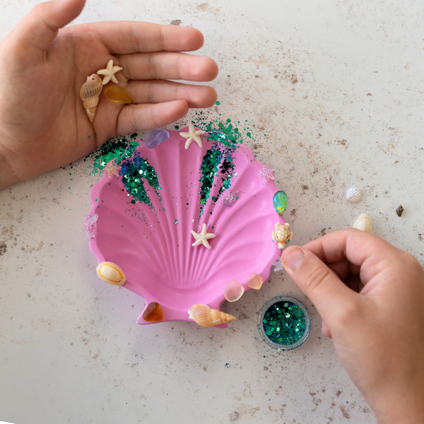 Eco Pour Craft Kit for Children! - Scallop Trinket Dishes