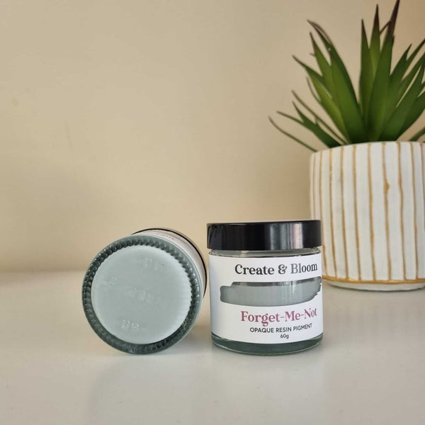 Opaque Resin Pigment: Forget-me-not Blue!