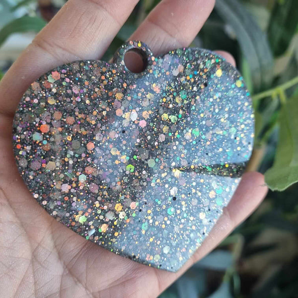 Deluxe Velvet Mould Glitter Dust: Witching Hour Mica Sparkle!