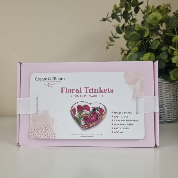 Epoxy Resin Kit : Floral Trinket, Botanical dish - Make 3!