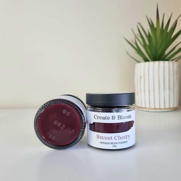 Opaque Resin Pigment: Sweet Cherry Red!